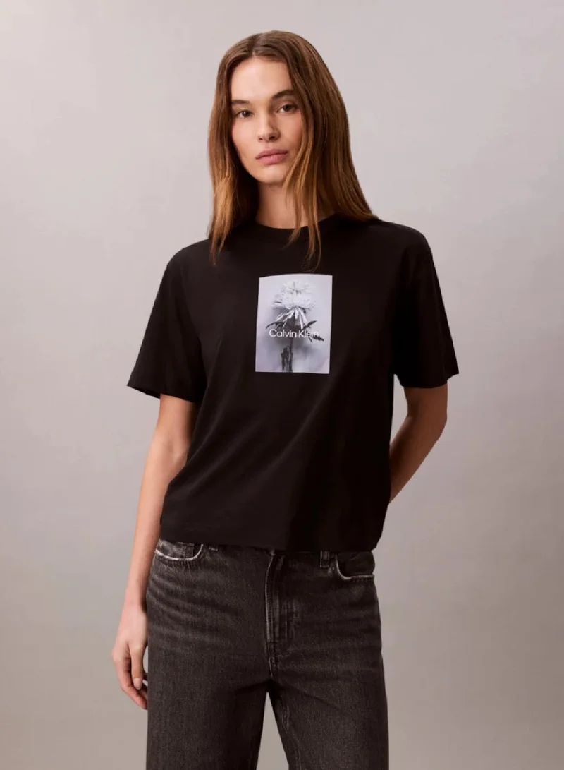 Calvin Klein Jeans Flower Logo Boxy T-Shirt