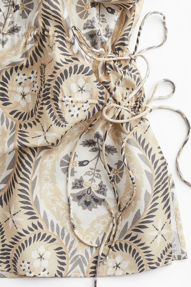 H&M Drawstring-detail blouse