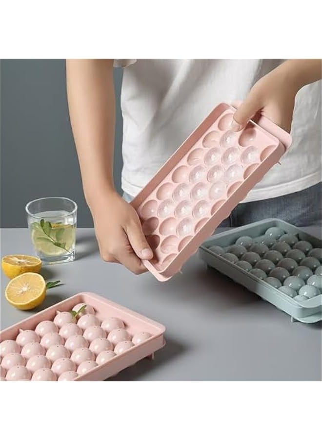 بيوينتي 4 عبوات من صواني الثلج للفريزر، 132 قطعة من صواني مكعبات الثلج مع غطاء وسلة، صواني مكعبات ثلج دائرية للفريزر، صينية مكعبات ثلج دائرية للمشروبات الباردة - Image 2