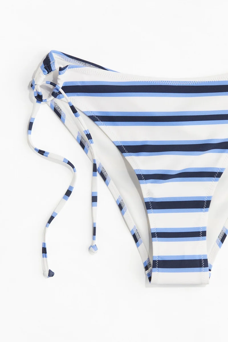 اتش اند ام سروال بيكيني بقصّة تشيكي بأربطة