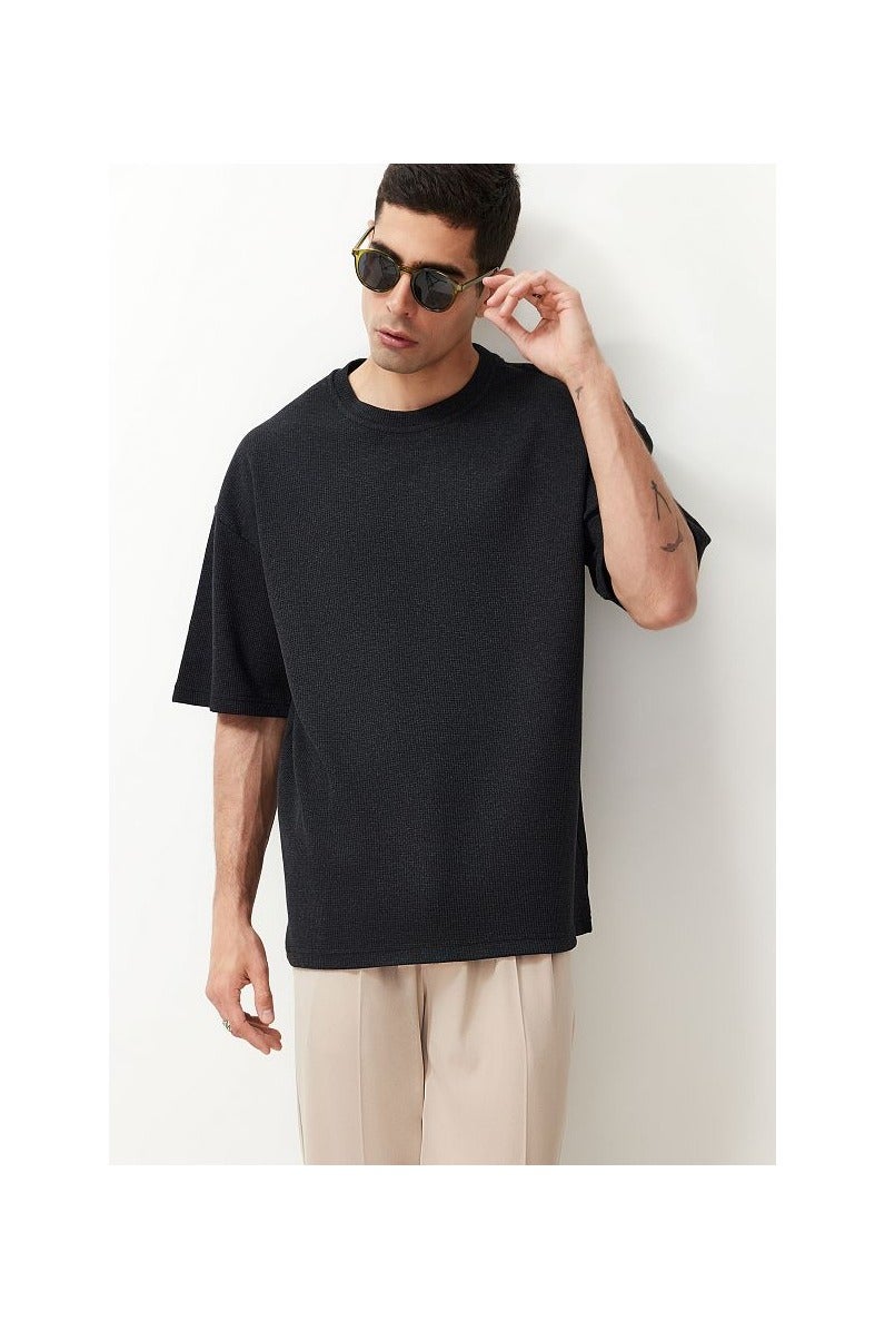 trendyol Basic Anthracite Oversize/Wide Cut Textured Waffle Short Sleeve T-Shirt TMNSS22TS00049 