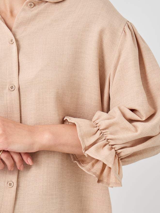 Styli Styli Ruffled Sleeve Buttoned Spread Collar Shirt  - Image 4