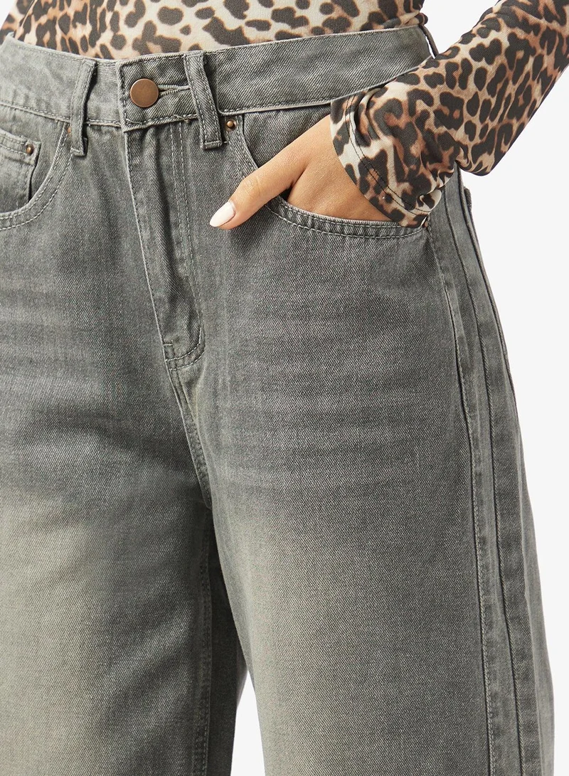 Ginger  Mid Rise Straight Fit Jeans for Women | Best Price UAE