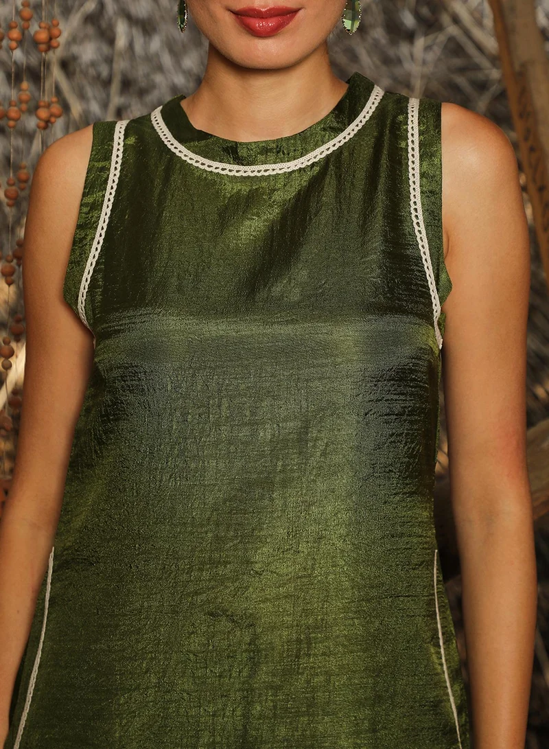  قصة Women's Moss Green Silken Lacework Kurta Set