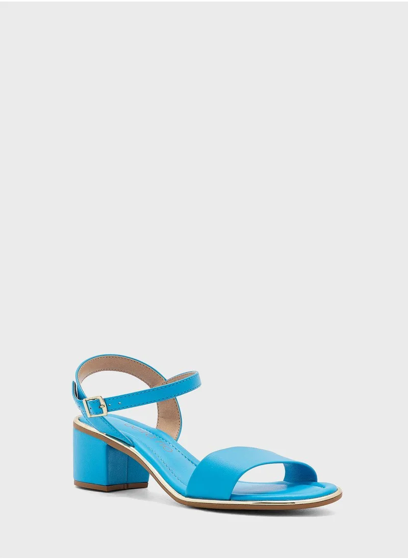 بيرا ريو Ankle Strap Mid Heel Sandals