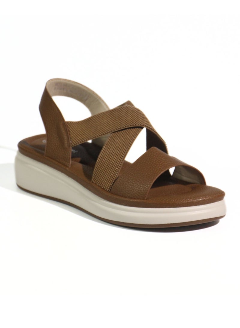 مون أمي صنادل مسطحة نسائية من Monami – صنادل صيفية مفتوحة الأصابع بجودة عالية، خفيفة الوزن ومريحة للمشي، مناسبة للفتيات والسيدات، مع وسادة قدم ناعمة مبطنة للاستخدام اليومي. - Image 3