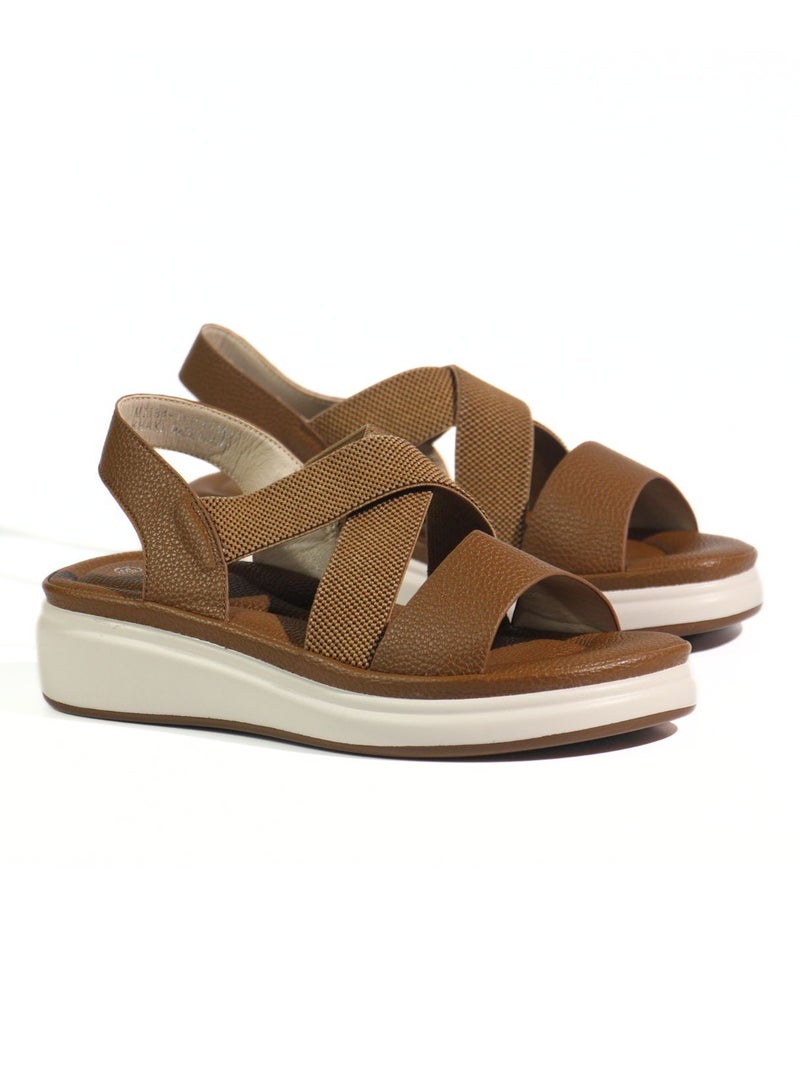 مون أمي صنادل مسطحة نسائية من Monami – صنادل صيفية مفتوحة الأصابع بجودة عالية، خفيفة الوزن ومريحة للمشي، مناسبة للفتيات والسيدات، مع وسادة قدم ناعمة مبطنة للاستخدام اليومي. - Image 1