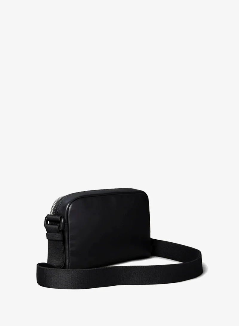 Calvin Klein Jeans Logo Camera Bag