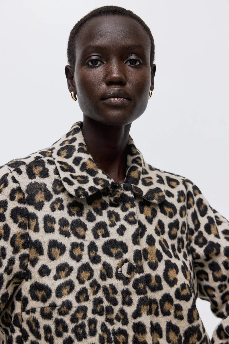 اتش اند ام جاكيت بقصّة فضفاضة