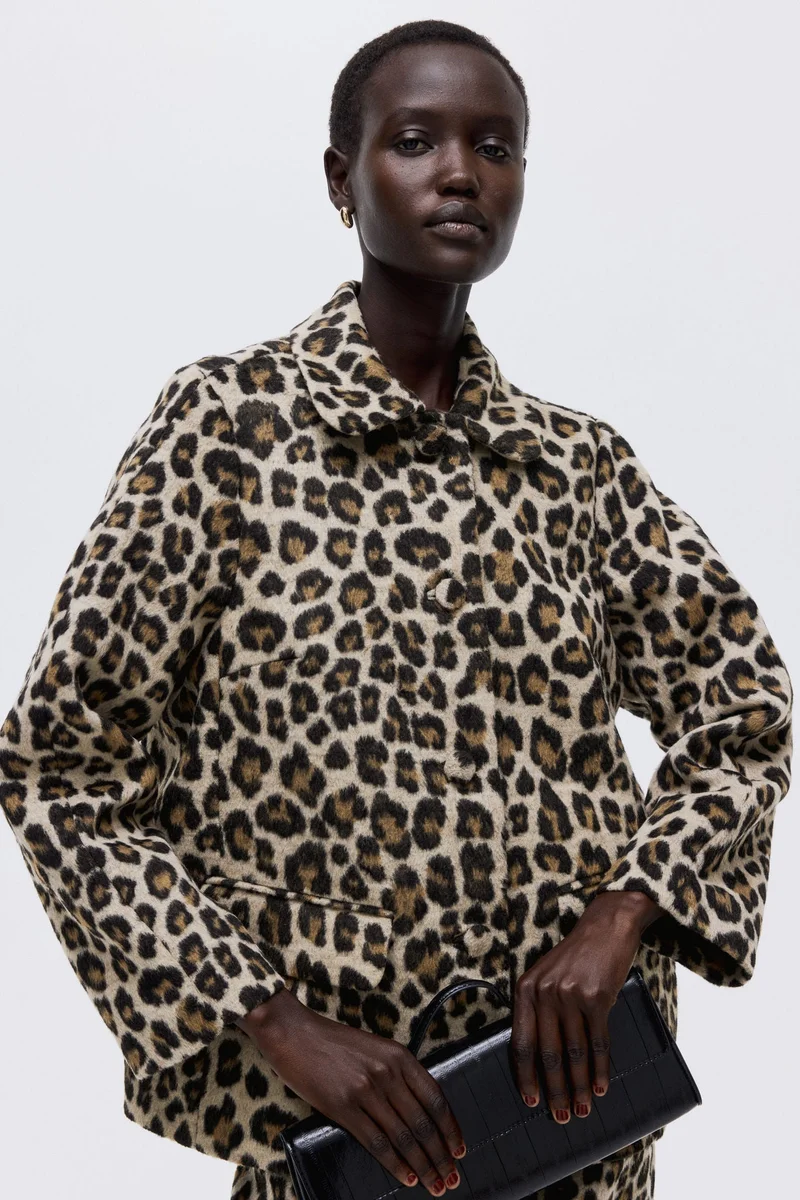 اتش اند ام جاكيت بقصّة فضفاضة