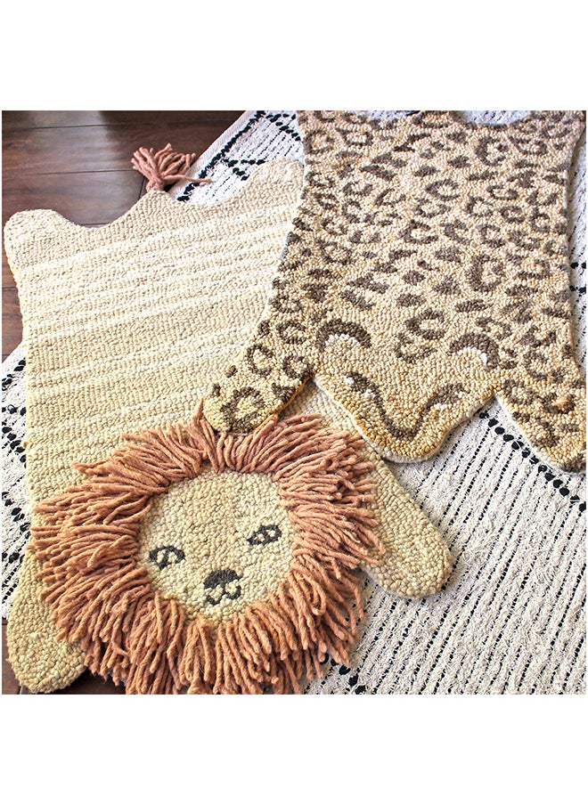 Crane BABY Lion Shape Rug  - Image 4