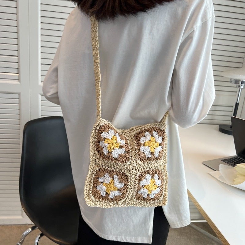 Handmade Crocheted Straw Bag 2022 Small Fresh Flower Women'S Bag Shoulder Messenger Beach Bag Mobile Phone Bag - Image 4