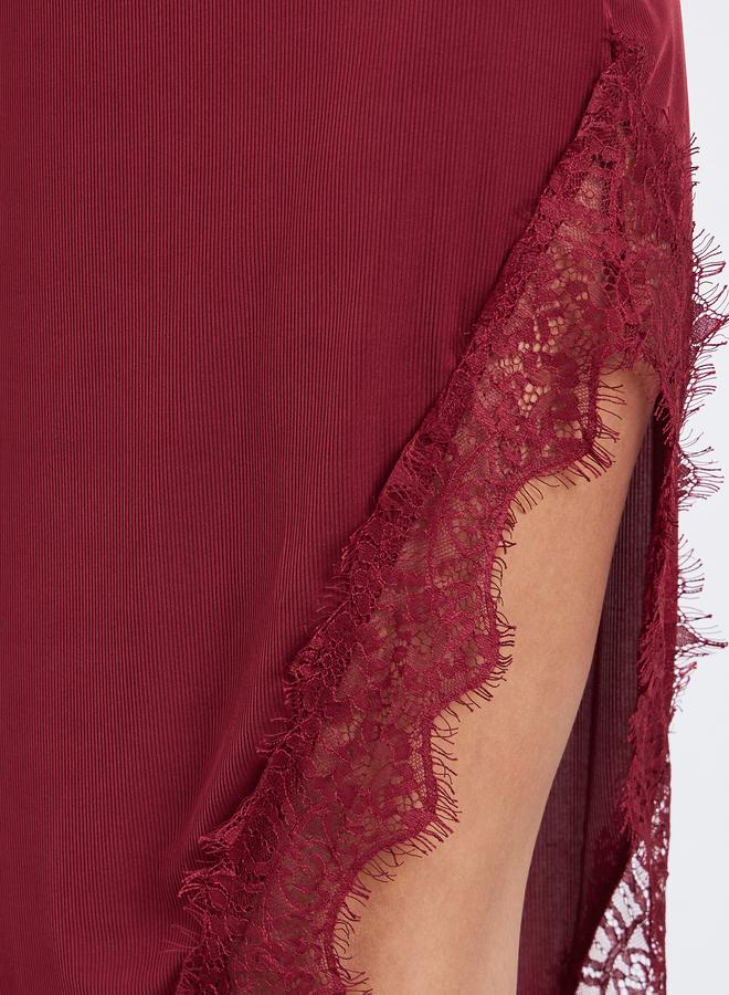 ستايلي قميص نوم بتفاصيل دانتيل وشق جانبي - Image 3