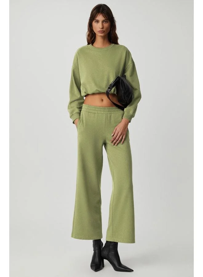 GRIMELANGE DEWANNA Women's Long Sleeve Crop Green Tracksuit Set.