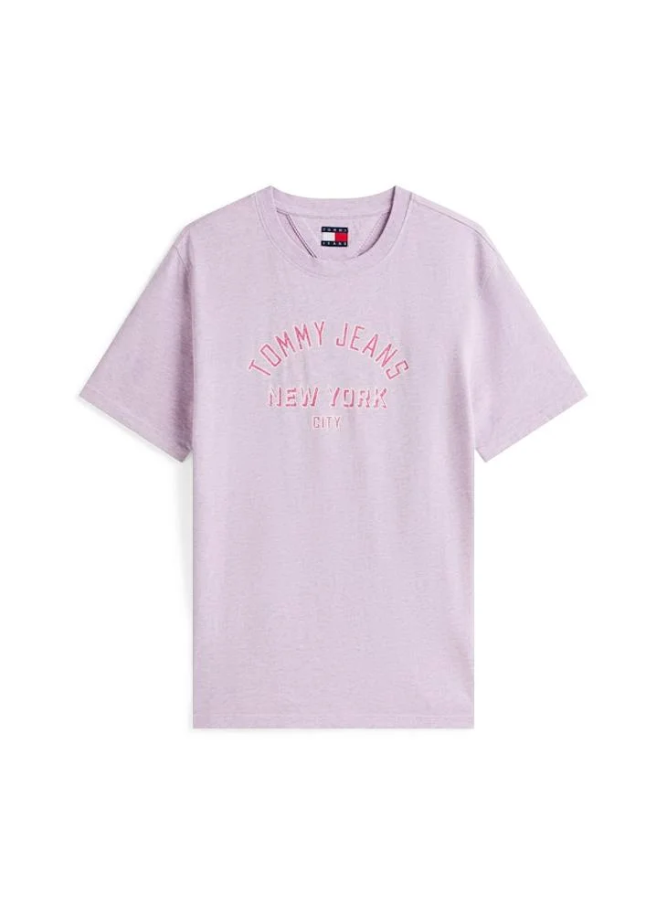 TOMMY JEANS Graphic Crew Neck T-Shirt