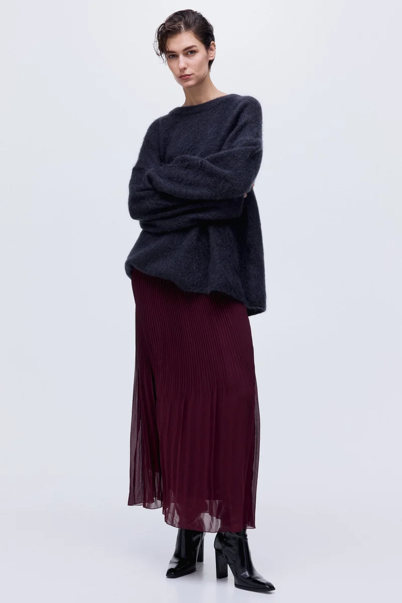 H&M Pleated chiffon skirt