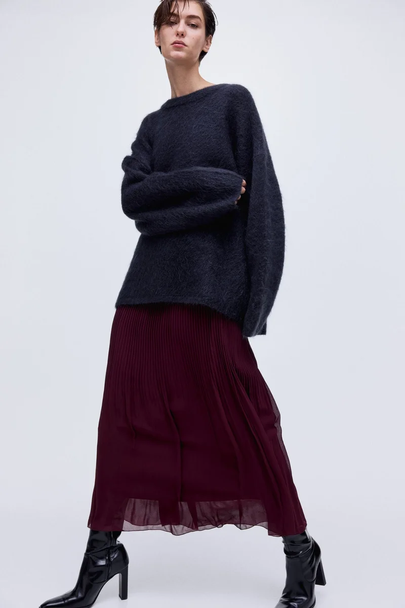 H&M Pleated chiffon skirt