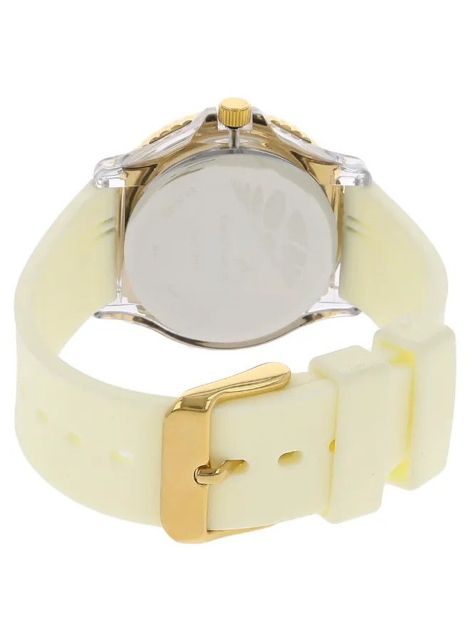 fastrack ساعة يد نسائية تناظرية بشكل دائري مصنوعة من البلاستيك - 9827PP01 - 39.12 مم - Image 4