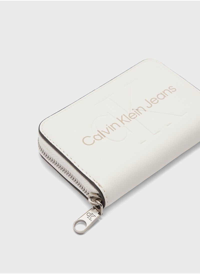 Calvin Klein Jeans - Sculpted Med Zip Around Wallet - Image 1