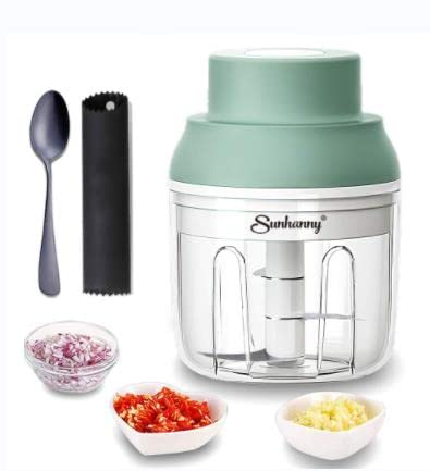Electric Garlic Chopper Mini Garlic Masher Mincer Crusher Pepper Chili Nuts Meat Grinder Food Processor Small with Garlic Peeler And Spoon 250ML85FL OZ Green