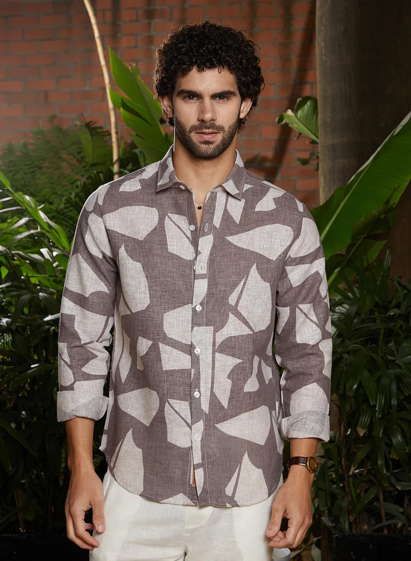 Campus Sutra Campus Sutra Men's Ash Brown Abstract Heathered Shirt For Casual Wear | Spread Collar | Long Cuffed Sleeves | Button Closure | Shirt Crafted With Comfort Fit For Everyday Wear