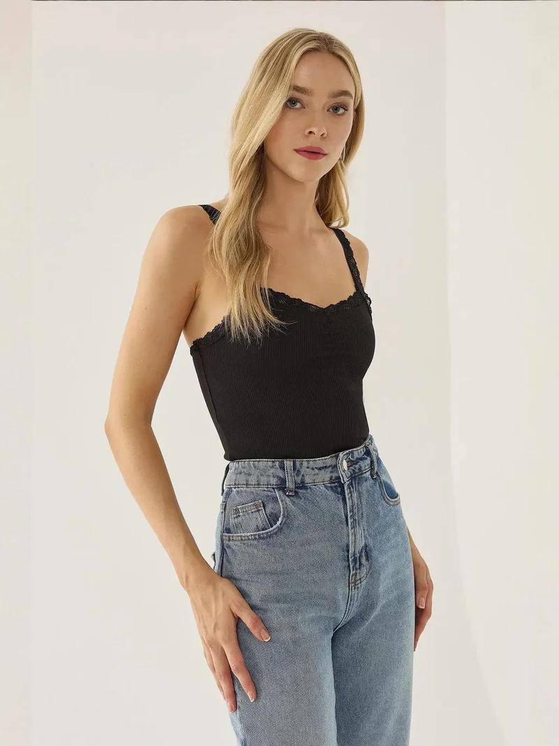 HICCUP Lace Detailed Cropped Top