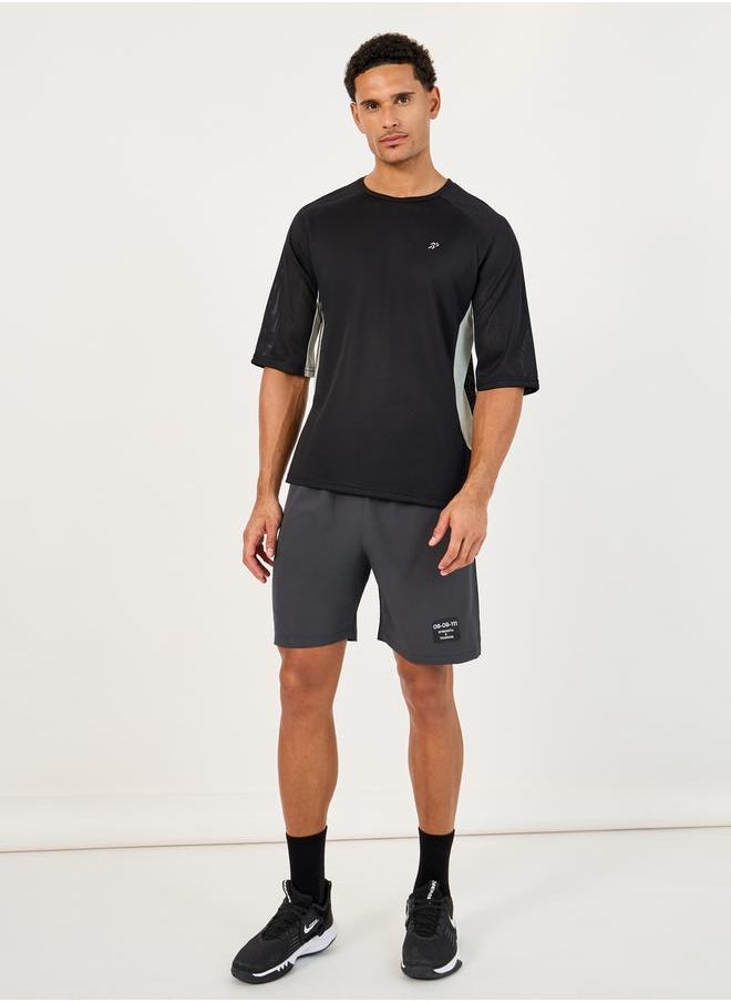 Styli Contrast Panel Ultra Lightweight Mesh Oversized Training T-Shirt  - Image 2