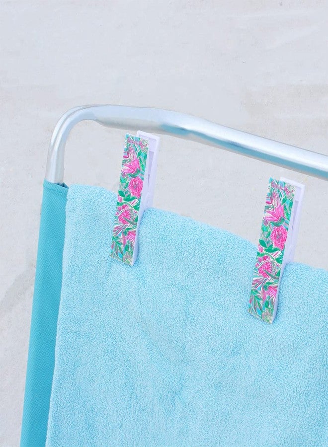 Lilly Pulitzer حقيبة شاطئ مقاومة للماء من ليلي بولتزر، حقيبة بسحاب تشمل حامل مشروبات، حقيبة صغيرة، ومشابك منشفة، تأتي ساخنة - Image 4