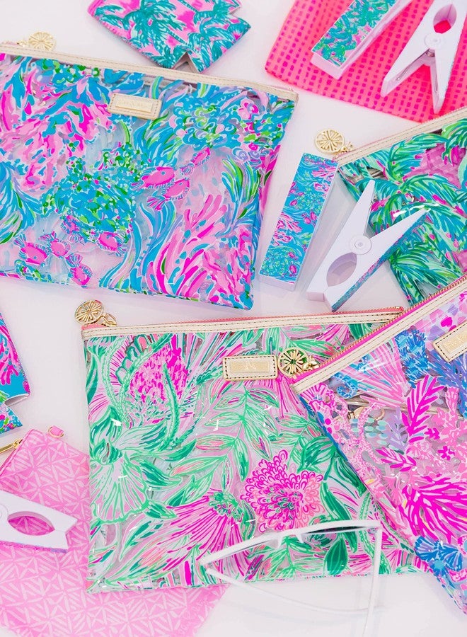 Lilly Pulitzer حقيبة شاطئ مقاومة للماء من ليلي بولتزر، حقيبة بسحاب تشمل حامل مشروبات، حقيبة صغيرة، ومشابك منشفة، تأتي ساخنة - Image 5