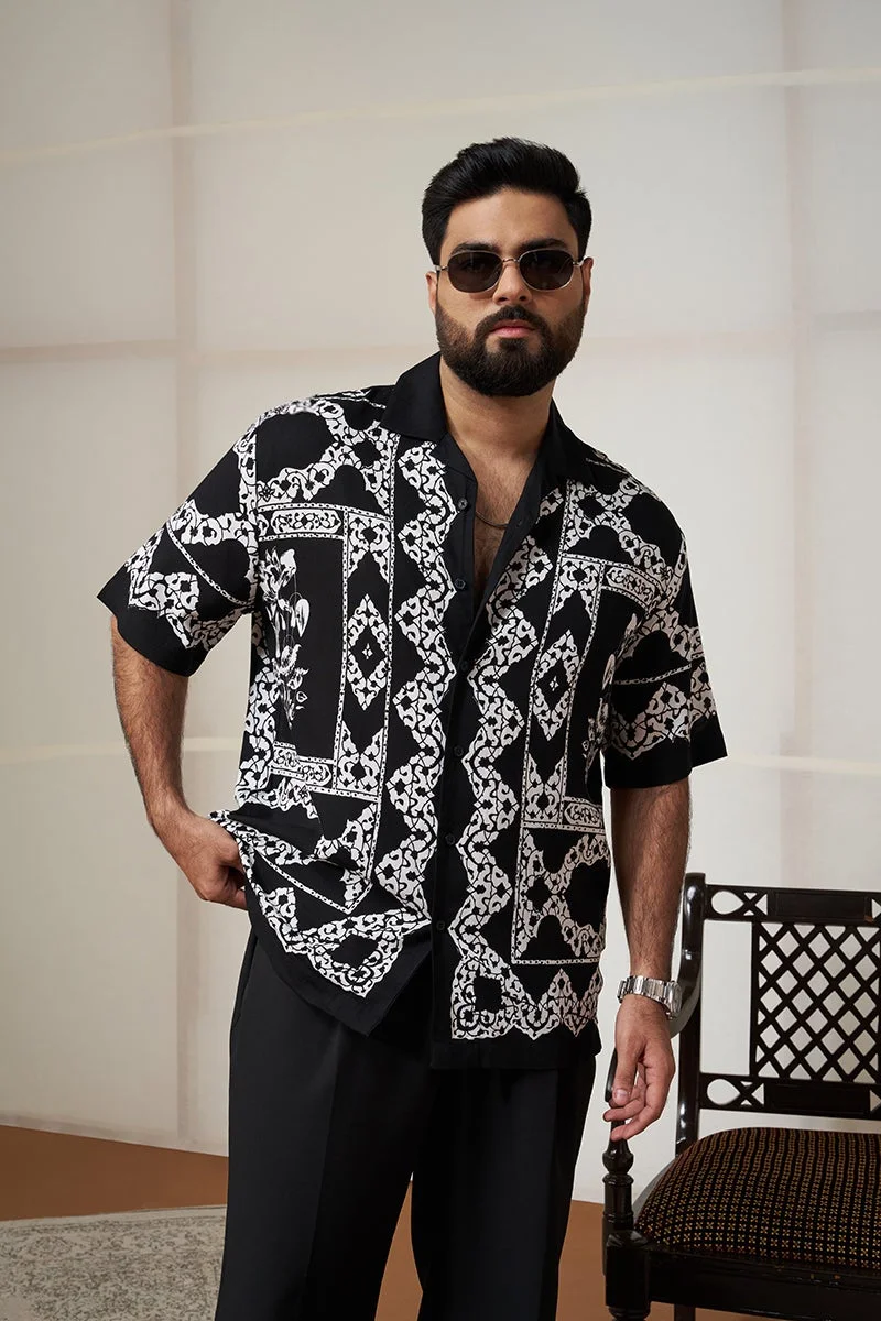 سنيتش Black Geometric Half Sleeve Relaxed Shirt