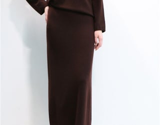 Brown red