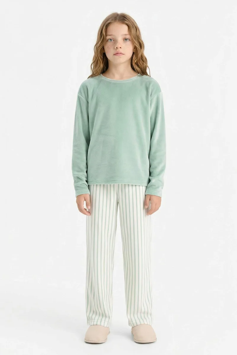 ديفاكتو Girl Fleece Top Striped Bottoms 2 Piece Pyjamas Set