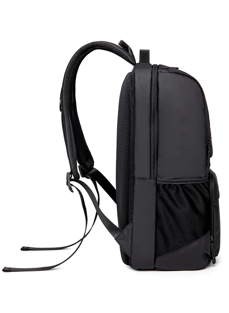 أركتيك هانتر Premium Backpack Water Resistant Built-in USB Headphone Jack Laptop Daypack for Men and Women B00532 Black