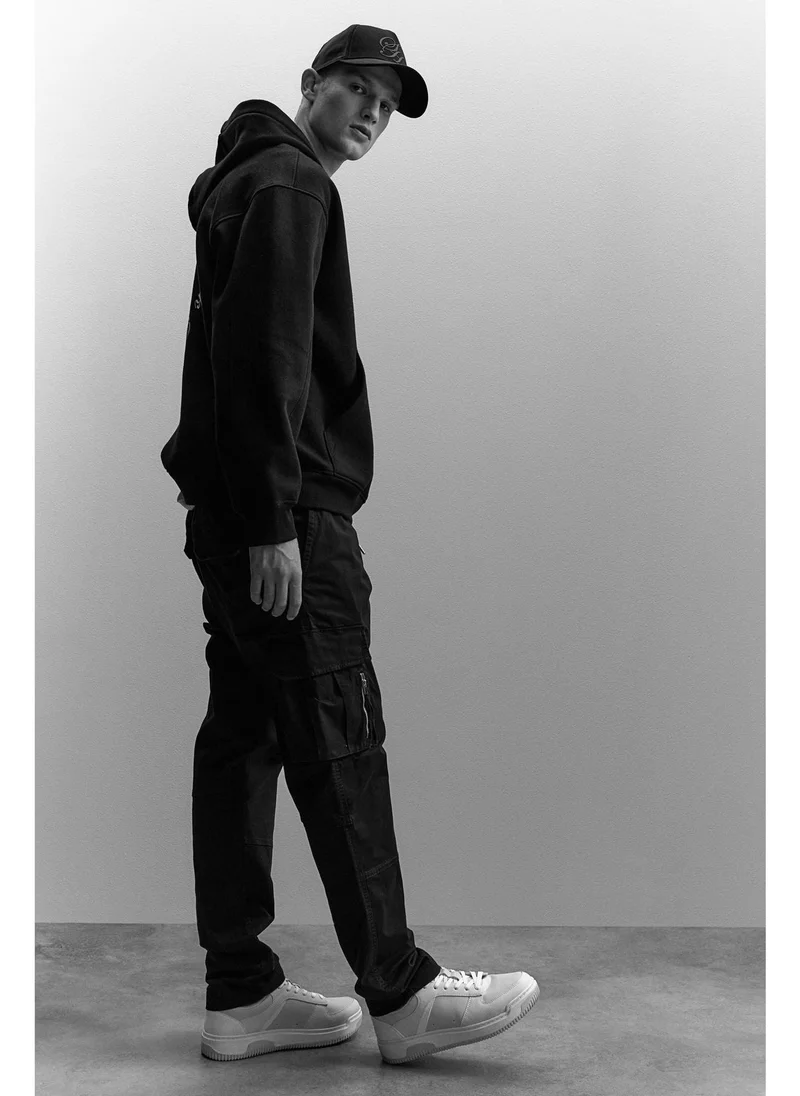 H&M Slim Fit Cargo trousers