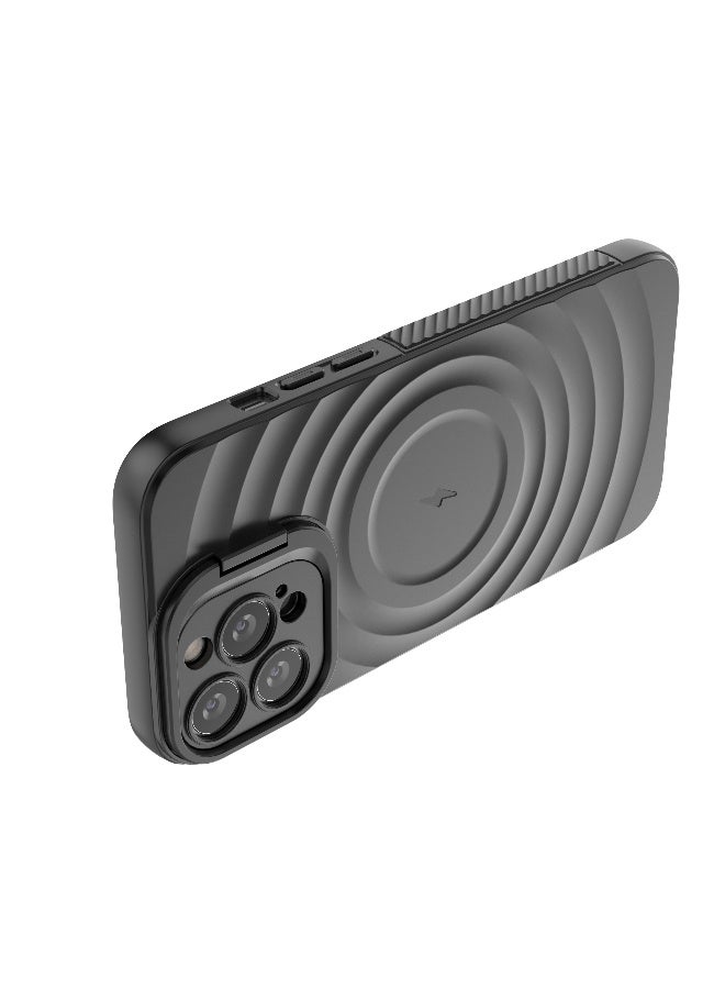 غطاء حمايه لهاتف ايفون 13 برو ماكس جراب ارمور مغناطيسي ياتي بحواف مرتفعة حول الشاشة وعدسة الكاميرا تساعد على منع الخدوش معا استاند للكاميرا - اسود - Image 5