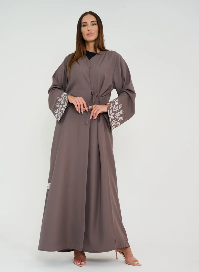 Rosette Abaya Node Open abaya with Embroidery Design on sleeves