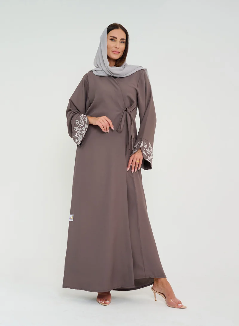 Rosette Abaya Node Open abaya with Embroidery Design on sleeves