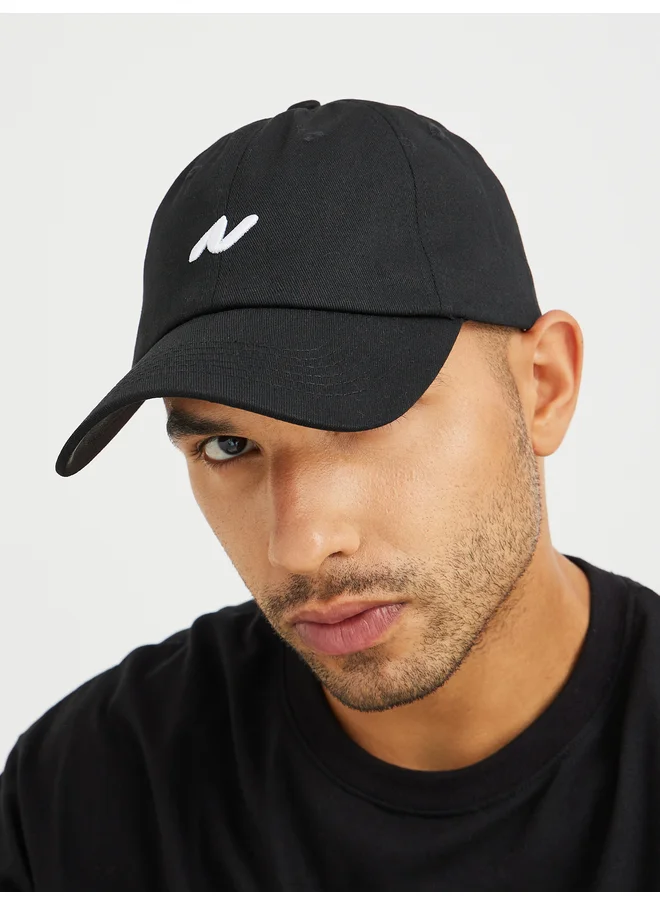 Styli Styli Black Embroidered Baseball Cap