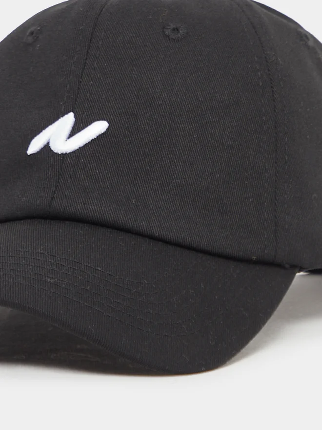 Styli Styli Black Embroidered Baseball Cap