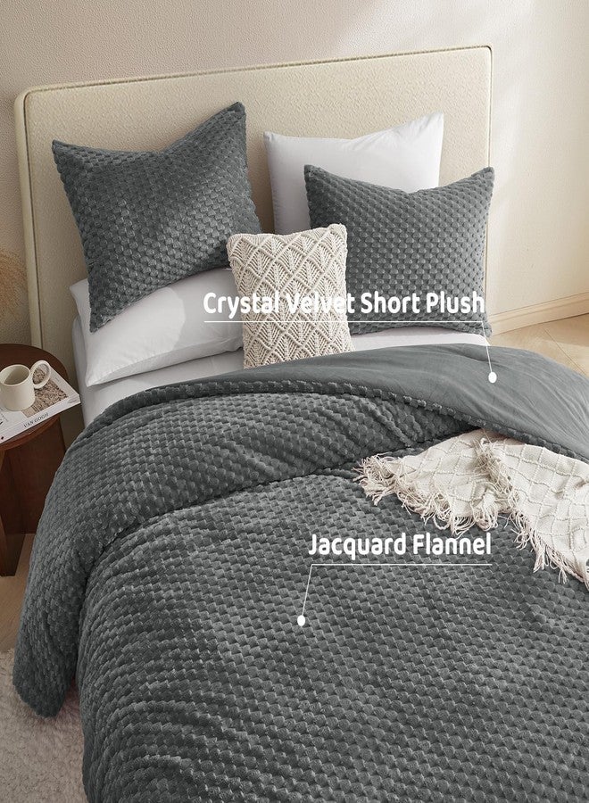Petrichor Fluffy King Comforter Set - Ultra-Soft Gray Flannel Thick Comforter for King Bed, Luxury Warm Bedding Set for Winter & Fall, Cozy Fuzzy Bed Set 3 Pieces (1 Comforter & 2 Pillowcases) - Image 4