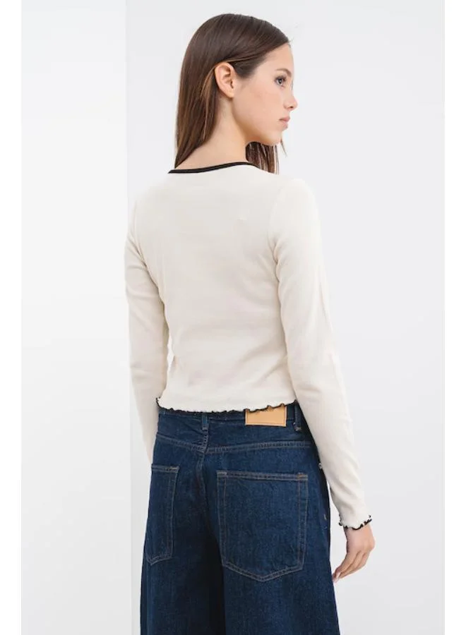 اونلي أونلايلا بلوزة بأكمام طويلة