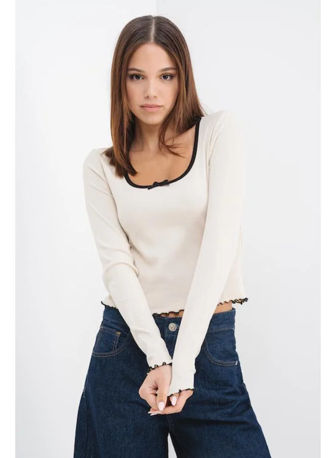 اونلي أونلايلا بلوزة بأكمام طويلة