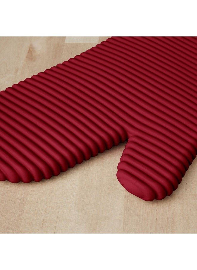 KitchenAid KitchenAid Ribbed Soft Silicone Oven Mitt Set, Smoked Paprika 2 Count  - Image 4