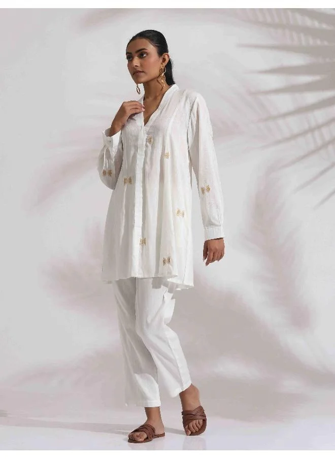 ترو برونز trueBrowns Off-White Cotton Embroidered A-line Co-ord Set