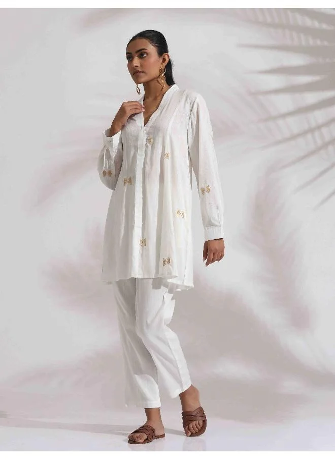 ترو برونز trueBrowns Off-White Cotton Embroidered A-line Co-ord Set