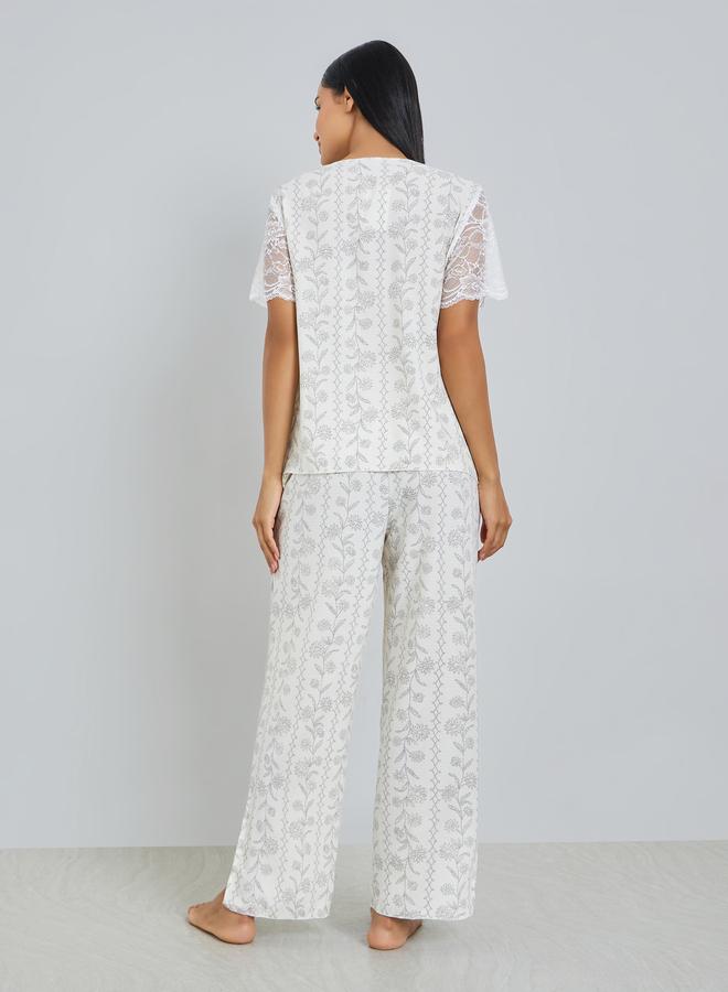 Styli Floral Print Lace Trim Top and Pyjama Set - Image 5