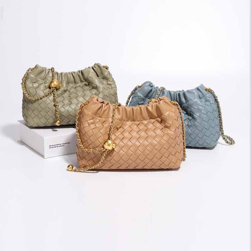 ANNMUU Women's Chain Woven Shoulder Bag - Image 2