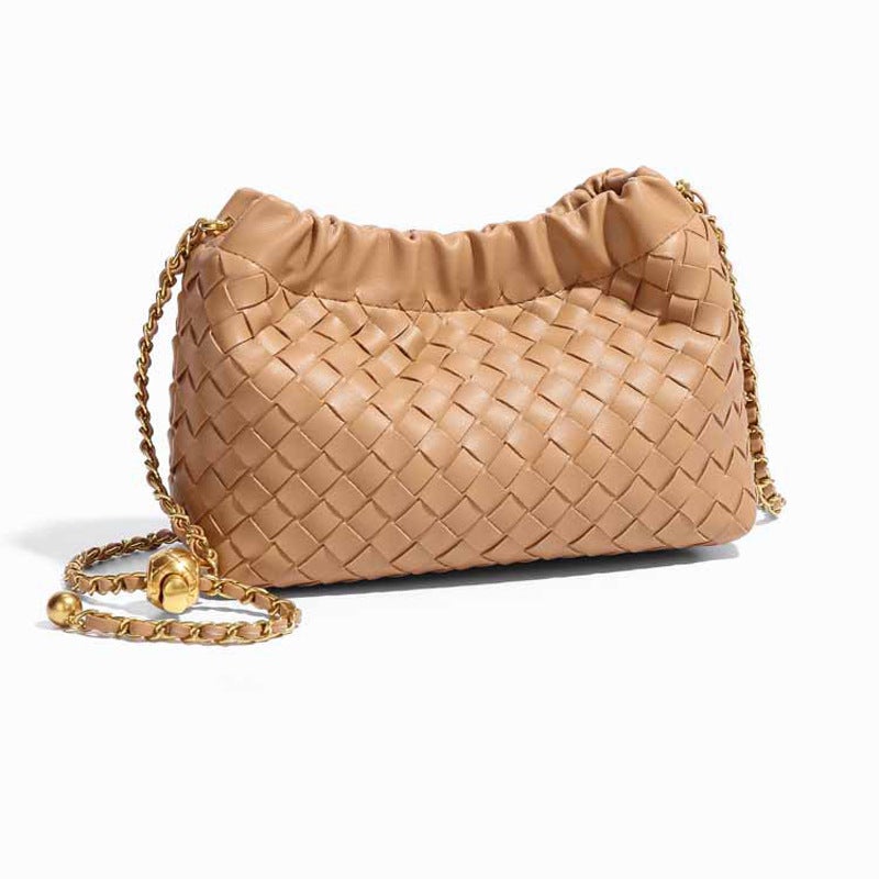 ANNMUU Women's Chain Woven Shoulder Bag - Image 1