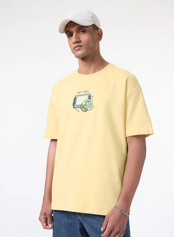 ذا سوليد ستور تيشيرت مطرز وقصة واسعة