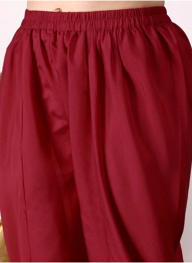 آي شين Kaftan Fit Yoke Design Pattern Round Neck Three-Quarter Sleeves Red Colour Knitted Cotton Kurta Set for Women with Semi Elastic Closure - Unmatched Grace and Comfort